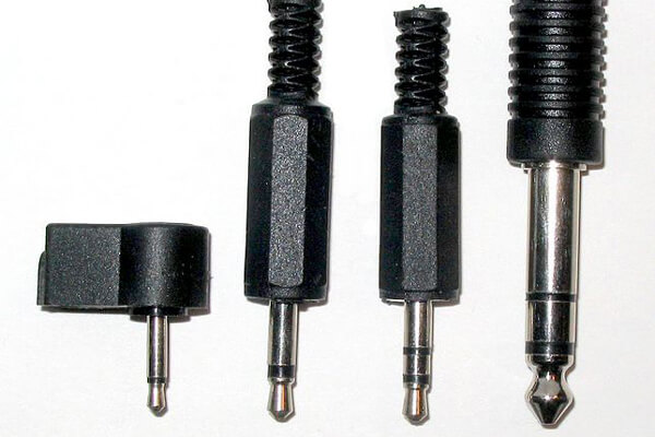 Phone-Connector